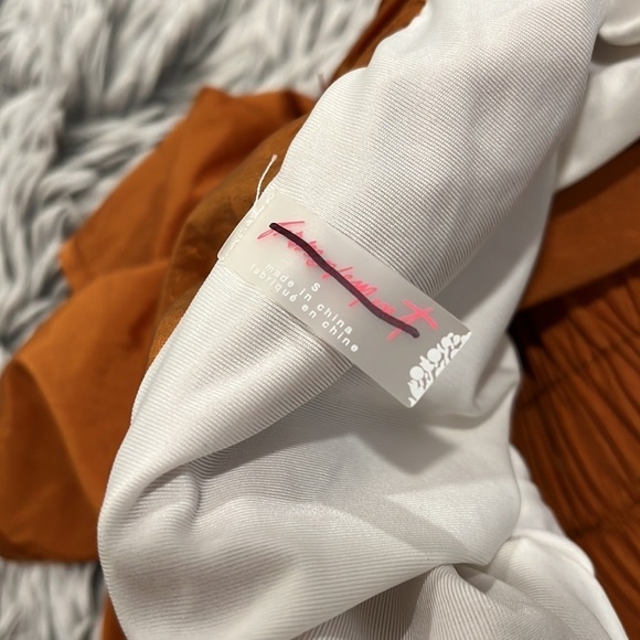 FP Free People Movement The Way Home Shorts New Size Small - Picture 4 of 8